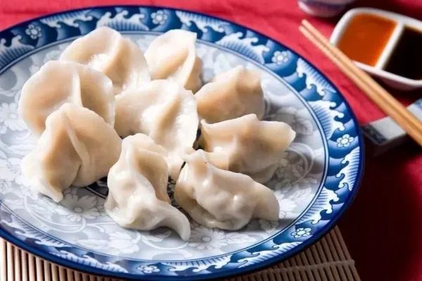 立冬吃饺子还是冬至吃饺子 立冬和冬至有什么区别