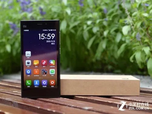 苦逼的人生更要装B 封顶3K高配手机推荐