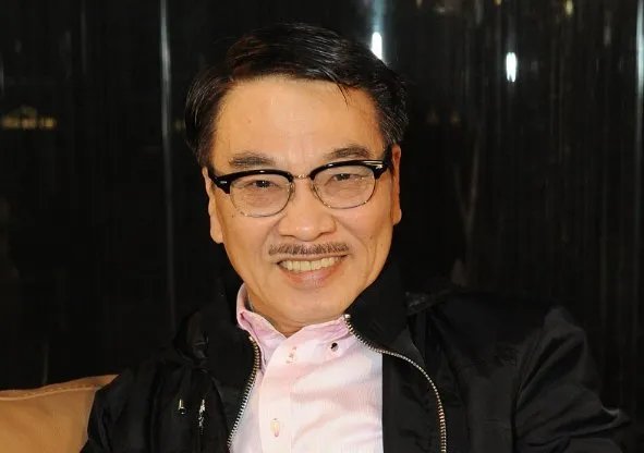 洪金宝马云都得叫周星驰星爷，只有他敢叫星仔，他是谁？