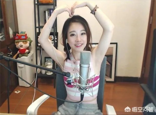 为什么冯提莫能不断的上电视？