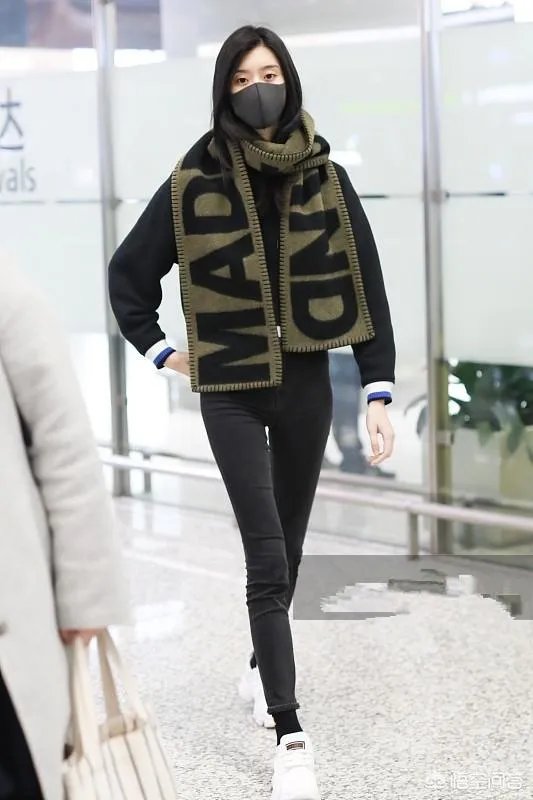 如何评价奚梦瑶？