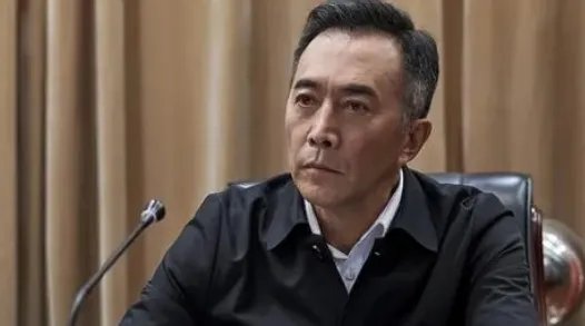 《扫黑风暴》中，王政权力虽大，却也是一个最无用的保护伞吗？