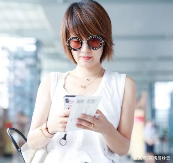 马伊琍卖力宣传，力捧小18岁的绯闻男友，难道她又要重蹈覆辙吗？