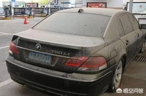 为什么路边停的好多僵尸车，车主不开去报废呢？