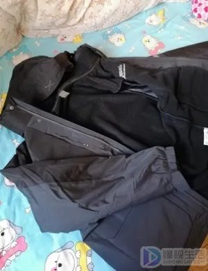 狼爪冲锋衣怎么洗