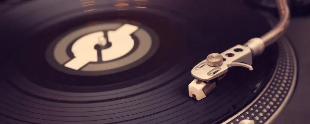 红河谷英文歌词 这是哪个国家的歌曲