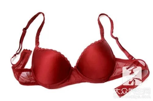 胸小正确穿内衣的方法