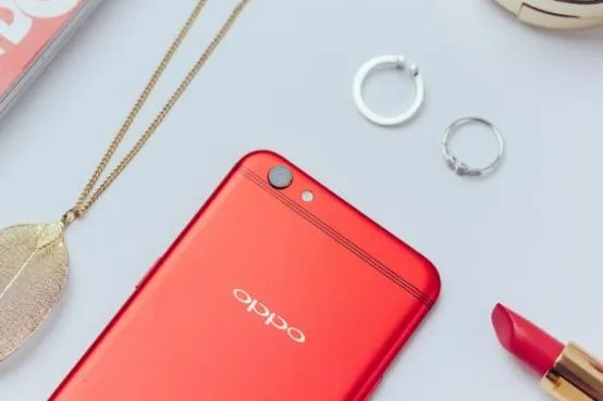 oppo拍照手机和vivo X9哪个好？