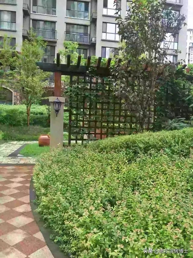 二手房跟毛坯房哪个更便宜