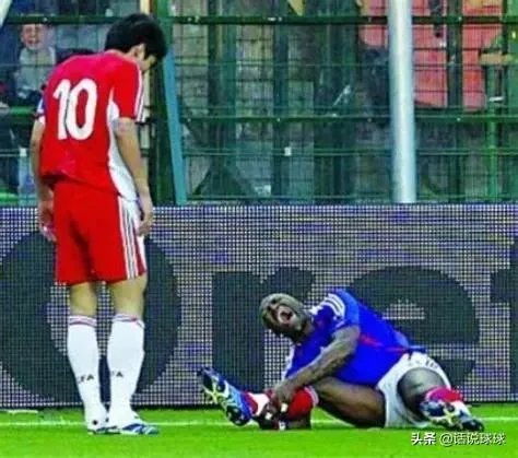 同样是致人腿断，郑智与孙兴慜有啥不一样？