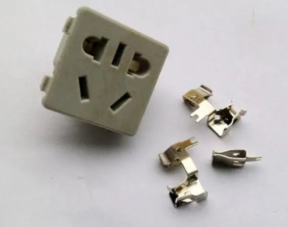 家用开关插座什么牌子好 怎样选购家用开关插座