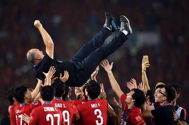 可以说斯科拉里堪称恒大最差教练吗？