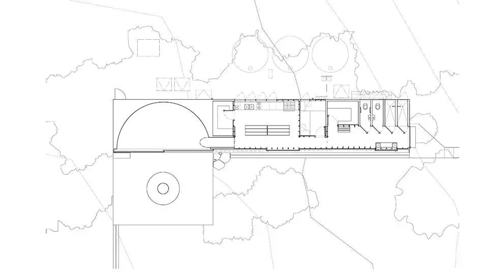密林中的黑色小屋 —— Krakani Lumi 丛林驿站