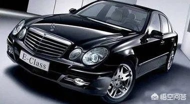 如何看待韩寒从五个方面评论失控奔驰事件，质疑车主夸大？