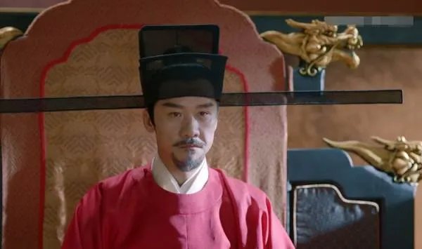 《鹤唳华亭》到底比《庆余年》差在哪里？