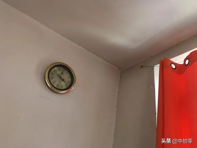 买了二手房原房东把神请走了，神位留下了可以扔掉吗？