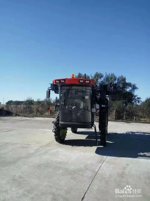 植保类农机发展格局初现 自走式喷药机是方向