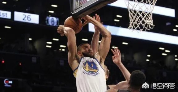 湖人麦基和奥尼尔不和，并曾互骂！麦基认为他和奥胖是两个世界的人，为什么？