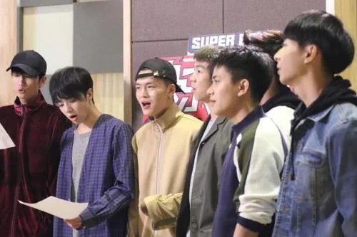 宁桓宇女友是许馨文吗为啥分手 网传宁桓宇写给许馨文的歌是哪首