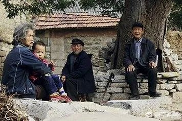 有人说“不结婚，不生孩子，没关系，只要自己有钱又健康”对此你怎么看？