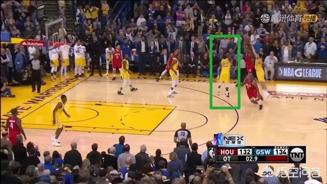 火勇裁判报告官宣，杜兰特界外救球是因哈登先犯规，火箭绝杀三分未提及，你怎么看？
