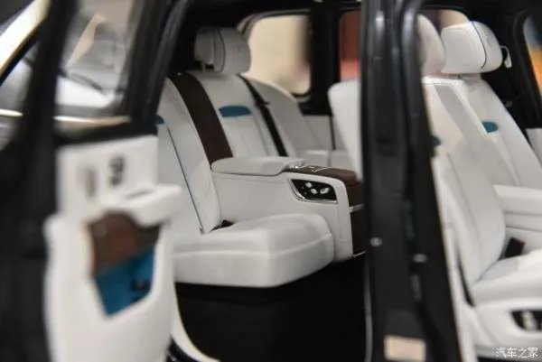 一个汽车模型比买辆高尔夫还贵？劳斯莱斯的了解一下