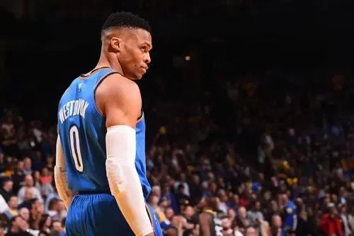 维斯布鲁克受伤，对季后赛会有影响吗？