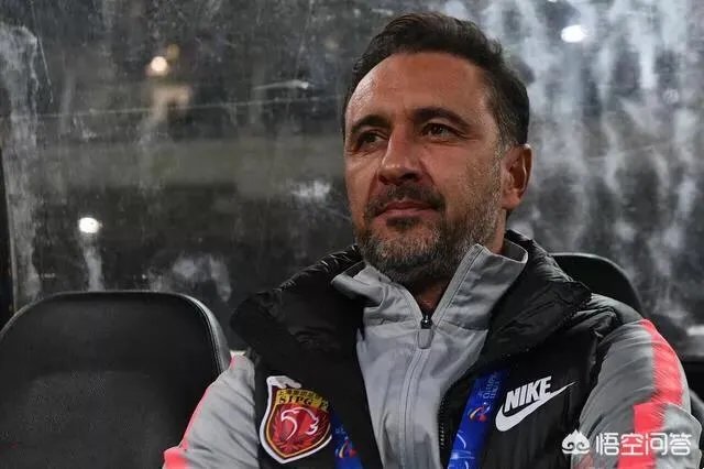 亚冠上港牌过山车真过瘾！三度落后，三次扳平，客战3：3踢平悉尼FC。你怎么看？