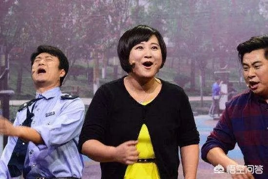 贾玲当年为什么会改行？她究竟是个怎样的人？