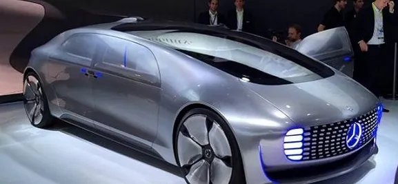 无人驾驶汽车能否上路？