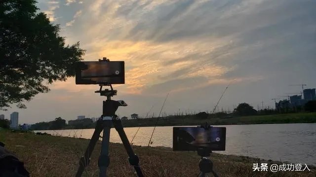 为什么三星手机那么贵，现在最有性价比的是哪一款？