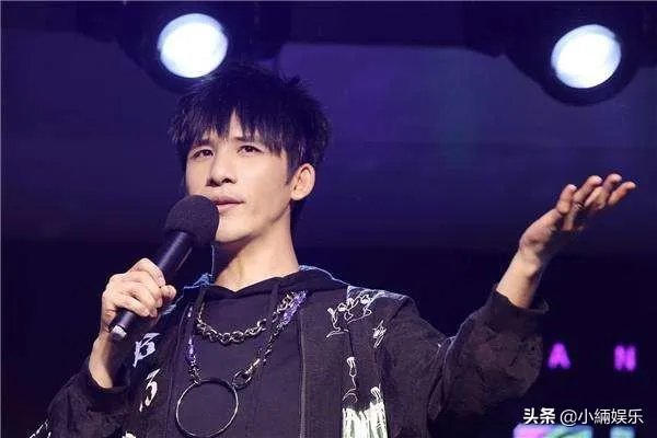 大张伟有什么让人心疼/心酸的事?