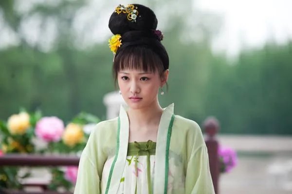 凰图腾彩蝶是哪一集被皇上喜欢的