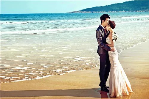 济南婚纱摄影排名哪家更优秀  婚纱摄影谁家好一看便知