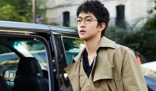 屈楚萧粉丝会解散是什么情况：屈楚萧粉丝会解散具体内容