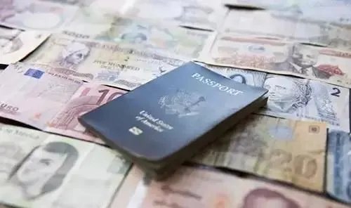 正在计划环球游,如何兑换外币最省钱?