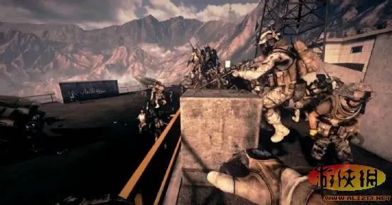 国外玩家《战地3》64人最大团队高空跳伞欣赏