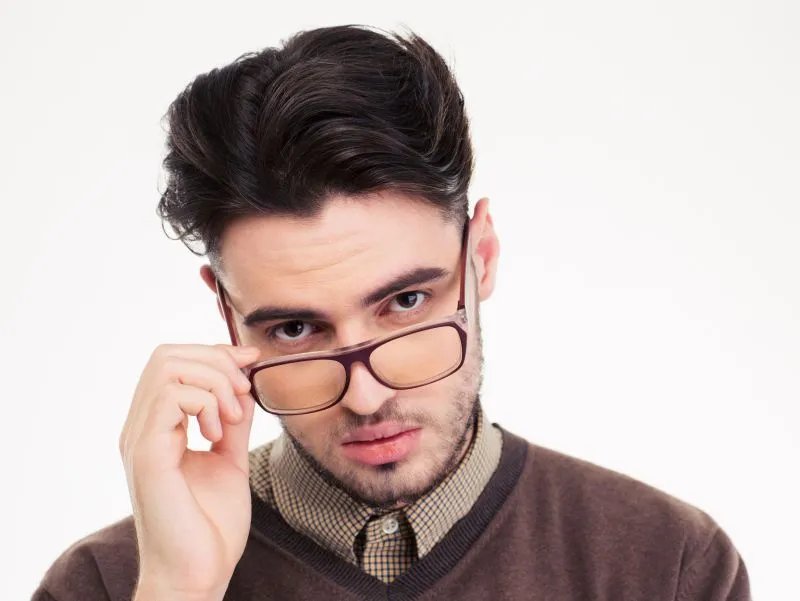 近视眼的形成原理你知道多少？怎样用最简单的方法恢复近视眼？