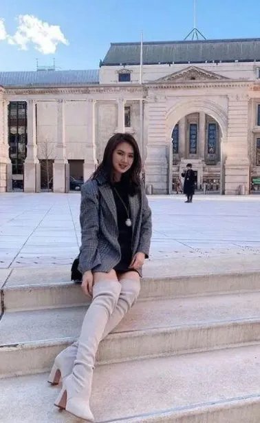 “华为二公主”姚安娜出道,为什么网友只喜欢她的姐姐孟晚舟?