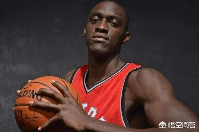 西亚卡姆44+10帮助猛龙豪取6连胜！你觉得他的上限会是哪个球员？