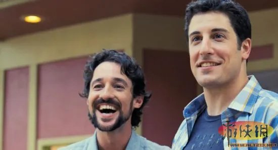 《美国派》强势回归 劲爆“性”限制级预告片