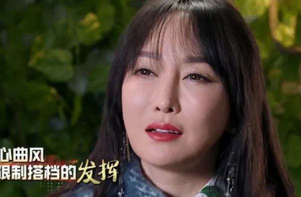 她从名字到血统都是造假，她被金星“撕”后淡出圈再复出人气低迷，她是谁？