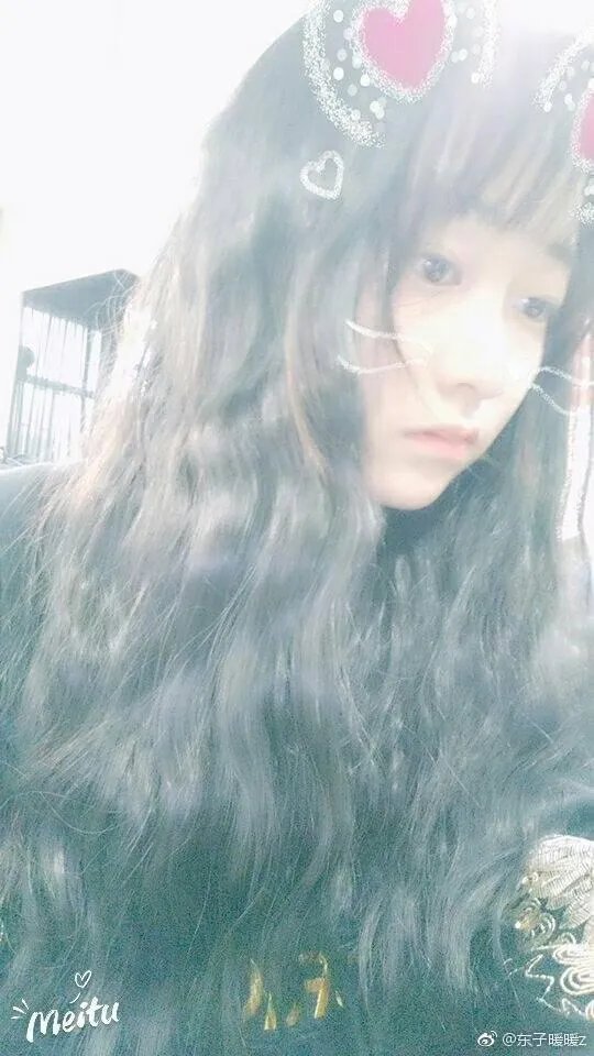 郑爽短发尴尬期