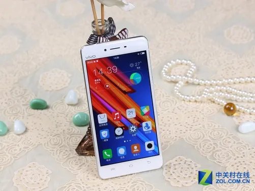 各价位都有干货 近期八款热门手机盘点