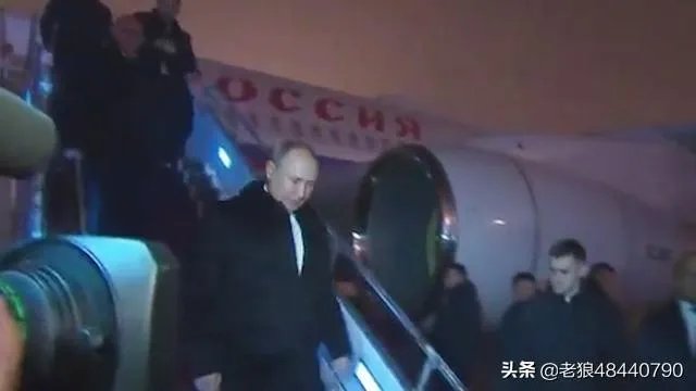 无畏普京，专机盲降比什凯克，这是拿自己的性命作赌注吗？俄罗斯人民会答应吗？