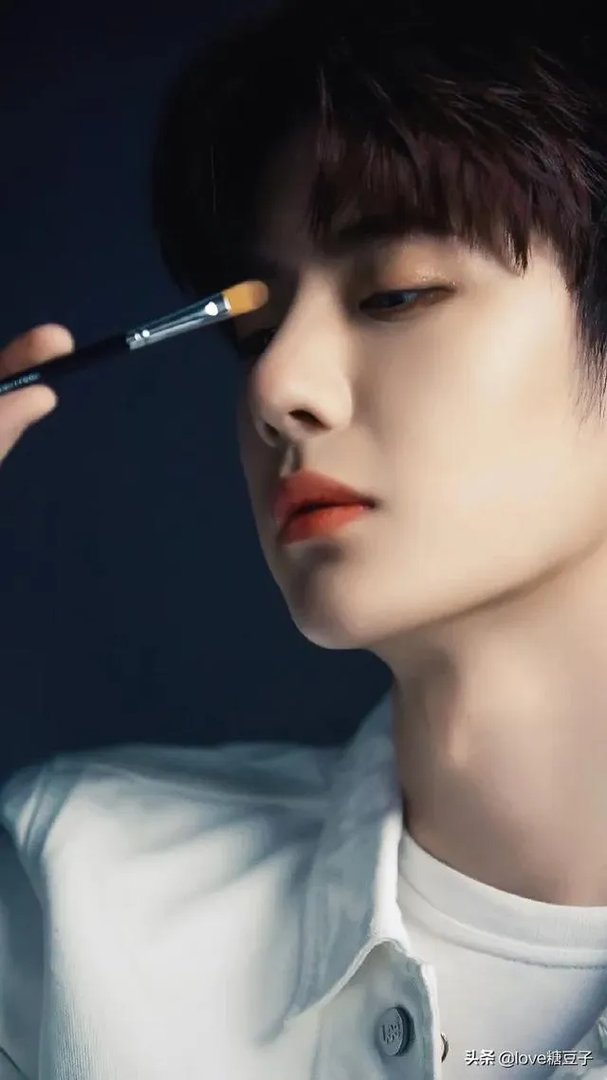 王一博会一直留在《天天向上》吗？你怎么看？