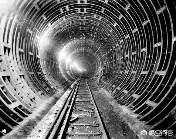 如何看待美国人吐槽自己地铁太烂?