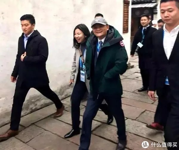 全网口碑最好的10个羽绒服品牌（附官方店铺让你闭眼买！）