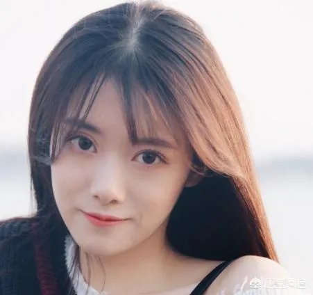 ROOKIE4日凌晨4点官宣与小钰恋情，Jacklove发3狗头疯狂暗示，你怎么看？