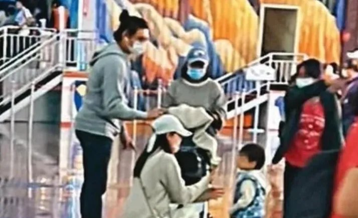 吴奇隆刘诗诗带儿子出游，他们夫妻间的感情状况怎么样？